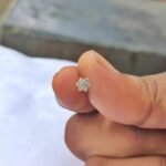 Nosepin 18 k gold & zircon stone 1-min